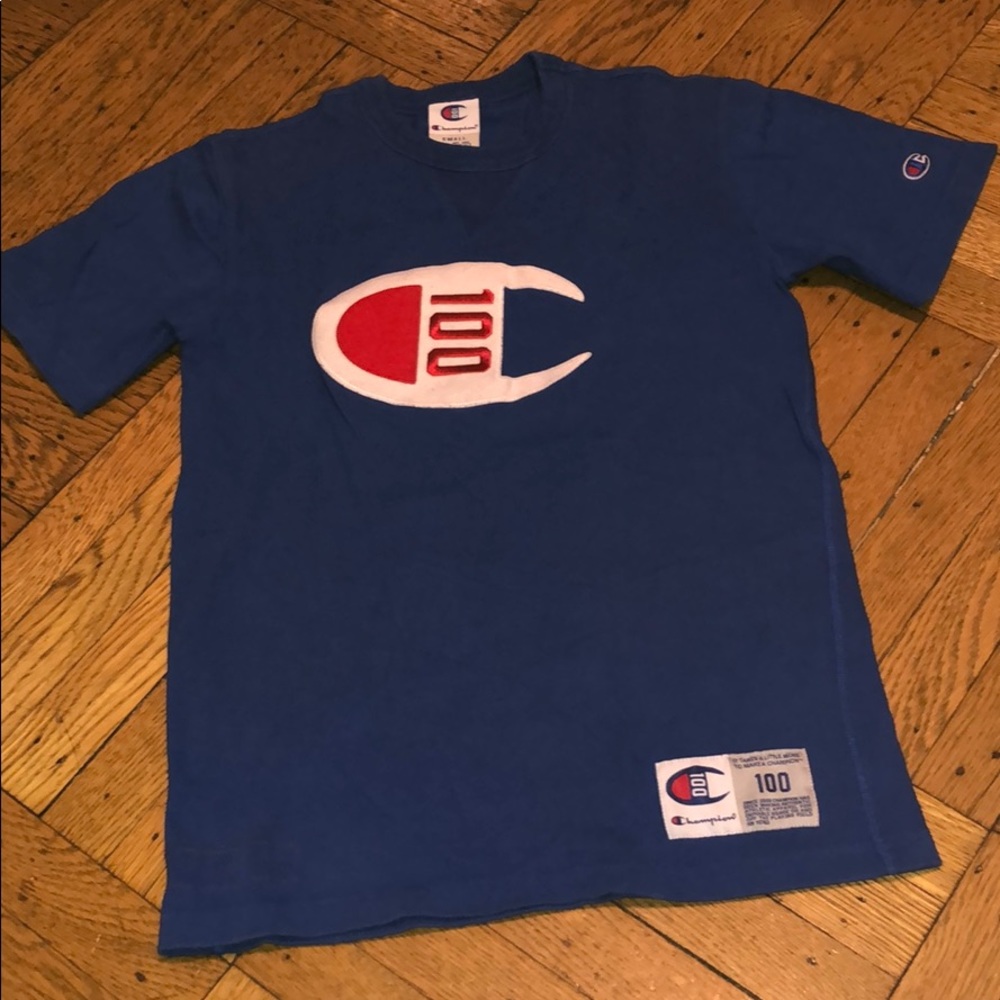 Men’s Champion short sleeve t shirt